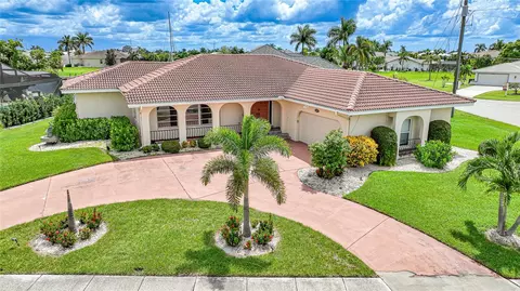 2491 Aqui Esta Dr, Punta Gorda, FL 33950