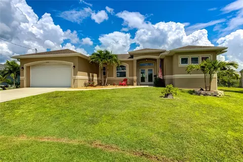 4492 Bayview St, Port Charlotte, FL 33948