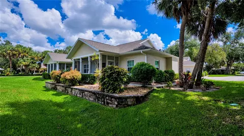 1524 Red Oak Ln, Port Charlotte, FL 33948