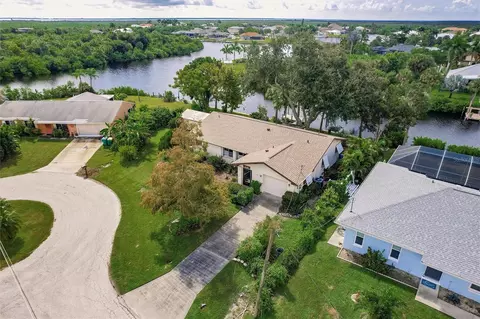19189 Waterbury Ct, Port Charlotte, FL 33948
