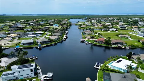 3715 NW 9th Ter, Cape Coral, FL 33993