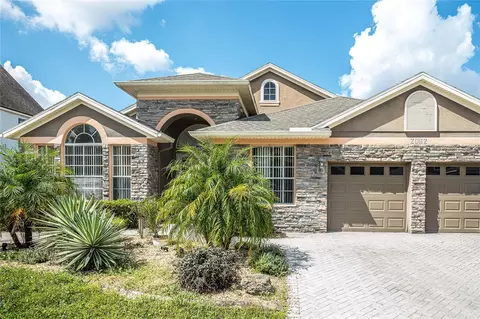 2062 Autumn View Dr, Orlando, FL 32825