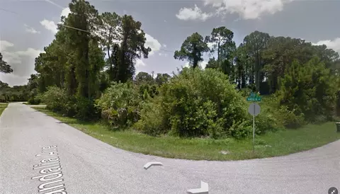 Zuyder Terrace, North Port, FL 34286