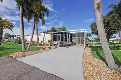 2100 Kings Hwy #248, Port Charlotte, FL 33980