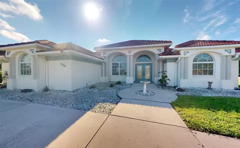 2534 Achilles St, Punta Gorda, FL 33980