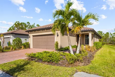 1384 Raspberry Dr, North Port, FL 34289
