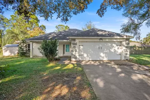 35308 Maple Leaf Dr, Fruitland Park, FL 34731