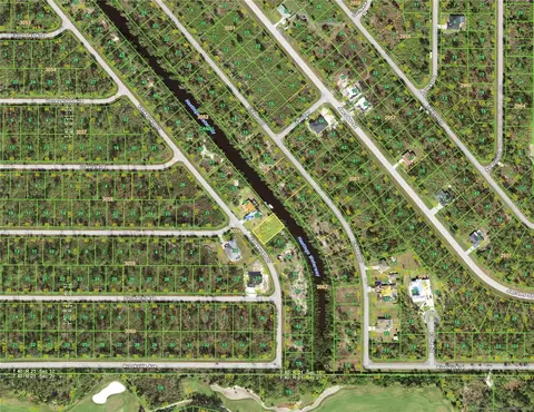 2510 Vankeuren Dr, Port Charlotte, FL 33953