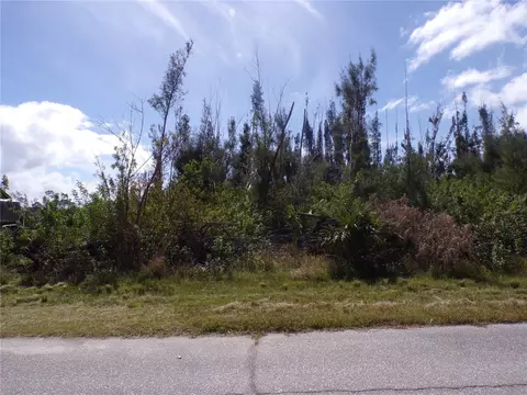 16724 Liggett Cir, Port Charlotte, FL 33981