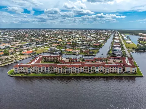 1 Colony Point Dr #16B, Punta Gorda, FL 33950