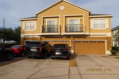 2033 Estancia Cir #B, Kissimmee, FL 34741