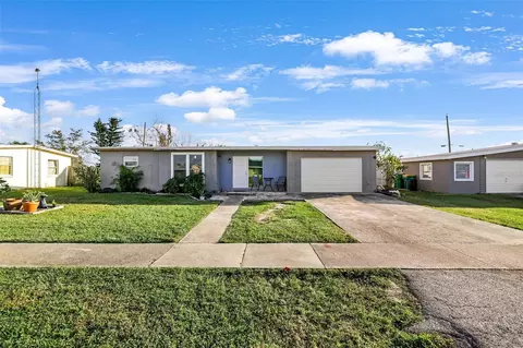 21451 Glendale Ave, Port Charlotte, FL 33952