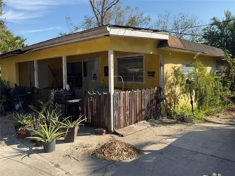 1415 29th Ave E, Bradenton, FL 34208