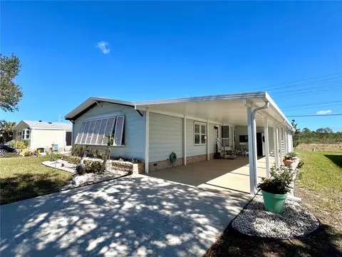 747 Tangerine Woods Blvd, Englewood, FL 34223