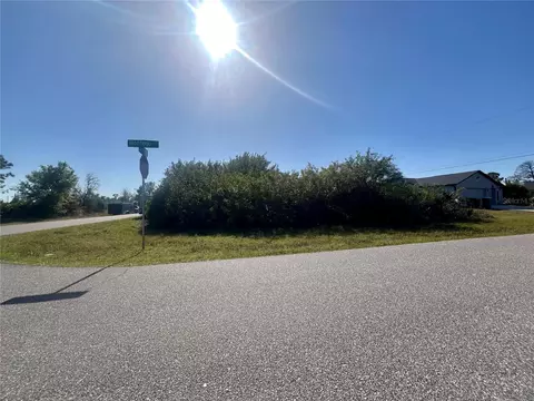 5593 Montego Ln, Port Charlotte, FL 33981