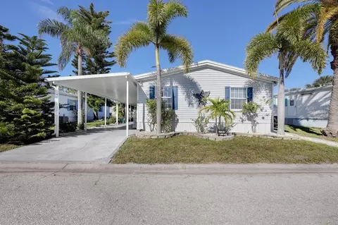 2100 Kings Hwy #774, Port Charlotte, FL 33980