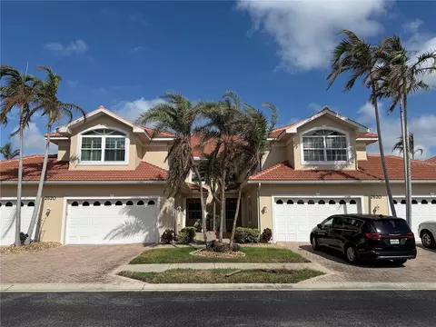 2620 Tarpon Cove Dr #311, Punta Gorda, FL 33950