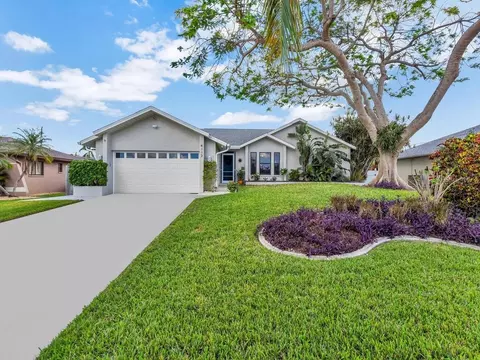 4113 SW 6th Ave, Cape Coral, FL 33914