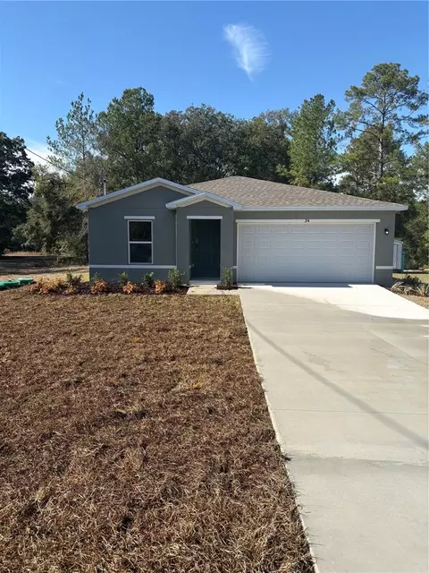 34 Bay Place Crse, Ocklawaha, FL 32179