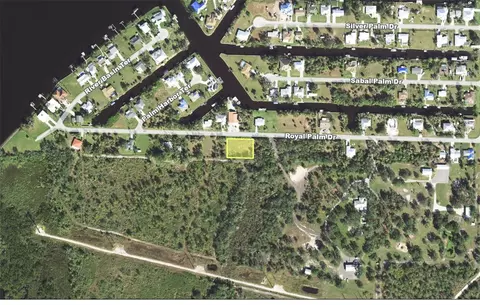 28395 Royal Palm Dr, Punta Gorda, FL 33982