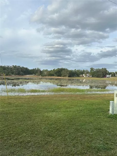 9289 Grizzly Bear Ln, Weeki Wachee, FL 34613
