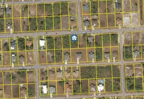 2913 23rd St SW, Lehigh Acres, FL 33976