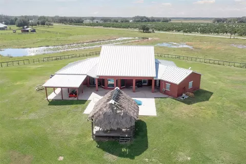 42 Clubhouse Rd, Venus, FL 33960
