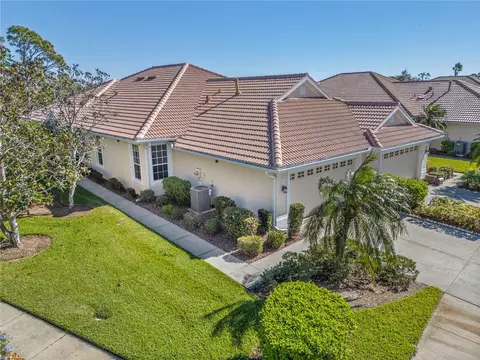 4371 Whispering Oaks Dr, North Port, FL 34287