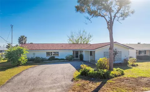 2111 Bayou Rd, Punta Gorda, FL 33950