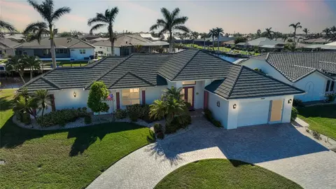 809 Lucia Dr, Punta Gorda, FL 33950