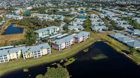 2120 Heron Lake Dr #107, Punta Gorda, FL 33983