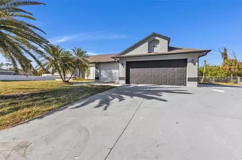 2387 Tamarind St, Port Charlotte, FL 33948