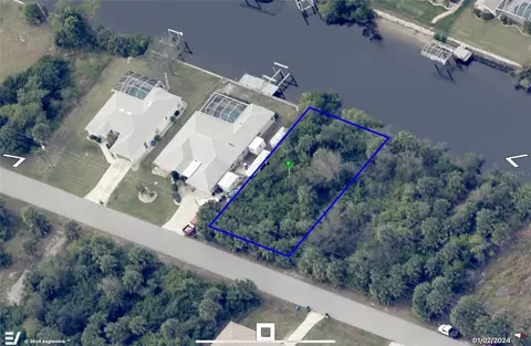 4483 Larkspur Ct, Port Charlotte, FL 33948