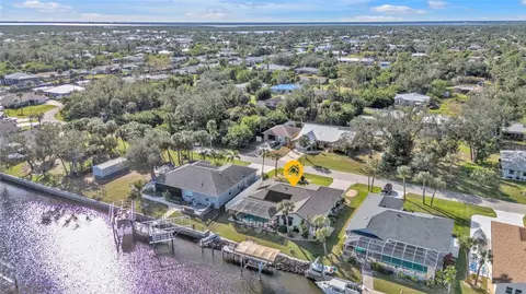 18491 Hottelet Cir, Port Charlotte, FL 33948