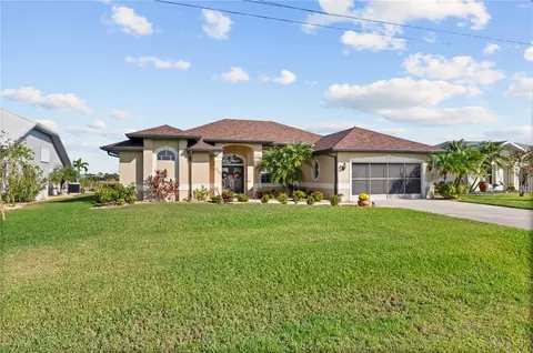 25386 Saint Helena Ln, Punta Gorda, FL 33983