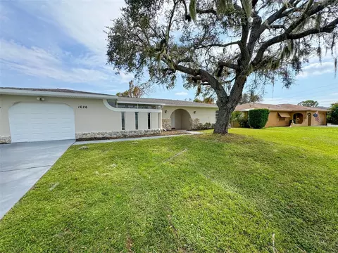 1626 Sharpe St, Port Charlotte, FL 33952