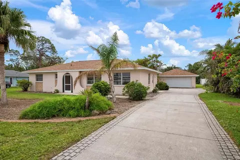 1713 Belvidere Rd, Englewood, FL 34223