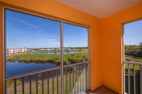 2180 Heron Lake Dr #304, Punta Gorda, FL 33983