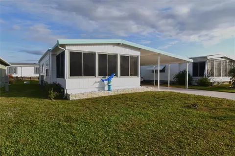 642 Fairmount Dr, North Port, FL 34287