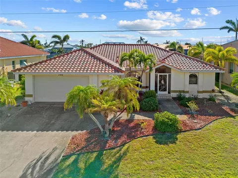 3918 La Costa Island Ct, Punta Gorda, FL 33950