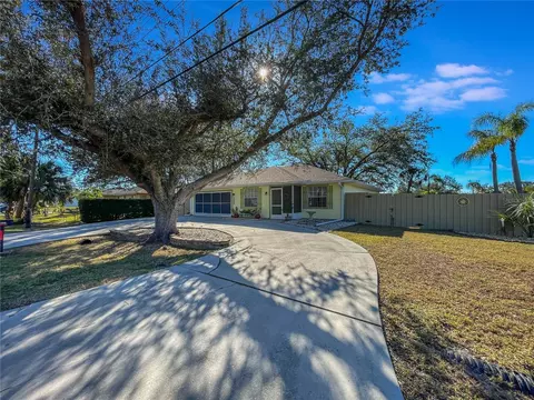 8055 Dorothy Ave, North Port, FL 34287