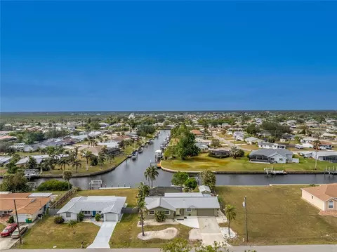 160 Salem Ave NW, Port Charlotte, FL 33952