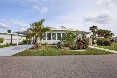 2100 Kings Hwy #296, Port Charlotte, FL 33980
