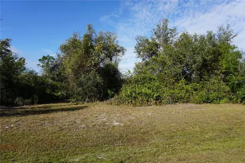 323 Hiram St, Punta Gorda, FL 33982