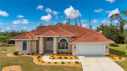 8326 Creekview Ln, Englewood, FL 34224