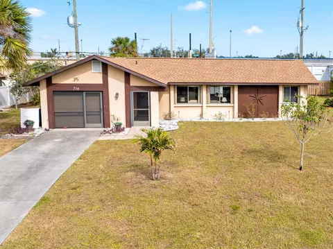 716 Mirado Ln NW, Port Charlotte, FL 33948