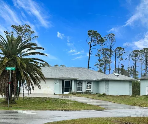 1022 Campbell St, Port Charlotte, FL 33953