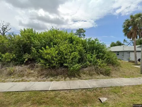 169 Bonita Dr, Rotonda West, FL 33947