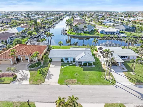 1075 Messina Dr, Punta Gorda, FL 33950