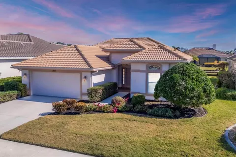 1207 Highland Greens Dr, Venice, FL 34285